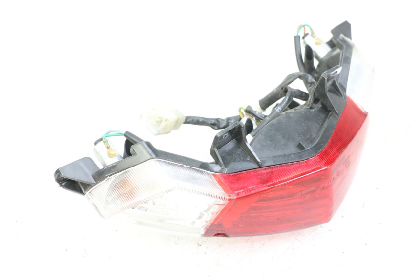 photo de LAMPA TYLNA PEUGEOT STREETZONE 2T 50 (2014 - 2019) - Inny kąt widzenia