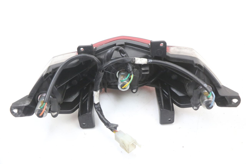 photo de LAMPA TYLNA PEUGEOT STREETZONE I 2T 50 (2018 - 2020) - Zbliżenie techniczne