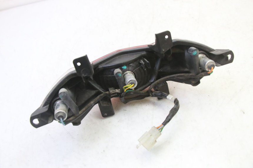 photo de LAMPA TYLNA PEUGEOT STREETZONE I NAKED 2T 50 (2018 - 2020) - Zbliżenie techniczne