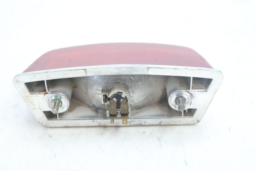 photo de LAMPA TYLNA MBK STUNT NAKED 50 (2004 - 2018) - Zbliżenie techniczne