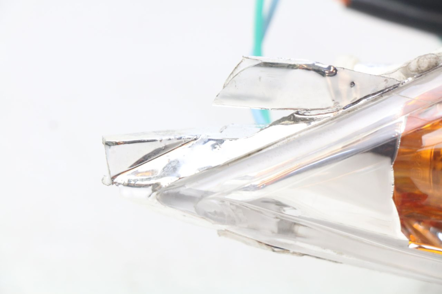 photo de LAMPA TYLNA KYMCO SUPER 8 4T 50 (2018 - 2020) - Inny kąt widzenia