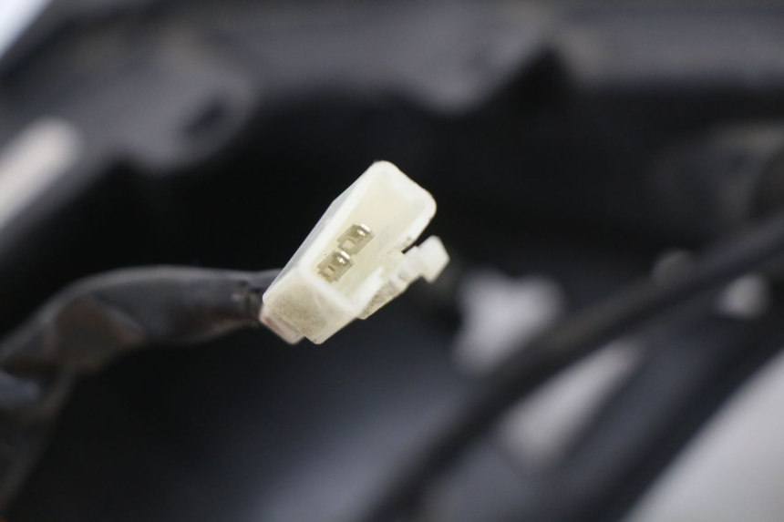 photo de LAMPA TYLNA KYMCO SUPER 8 4T 50 (2021 - 2024) - Stan powierzchni