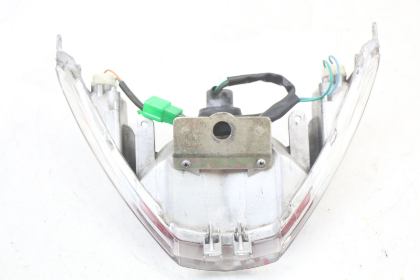 photo de LAMPA TYLNA KYMCO SUPER 8 125 (2008 - 2015) - Zbliżenie techniczne