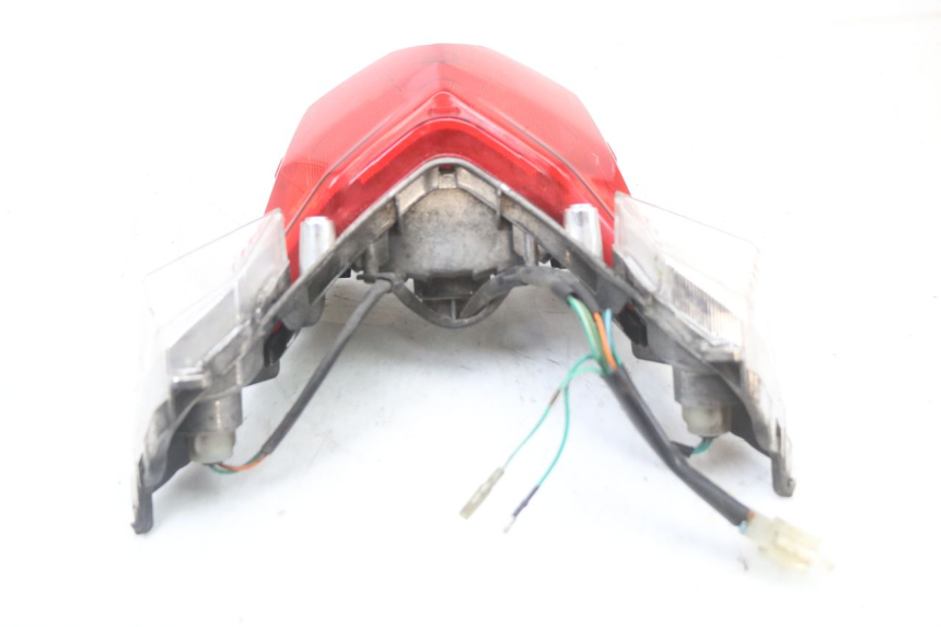 photo de LAMPA TYLNA SYM ORBIT III 3 4T 50 (2018 - 2021) - Zbliżenie techniczne