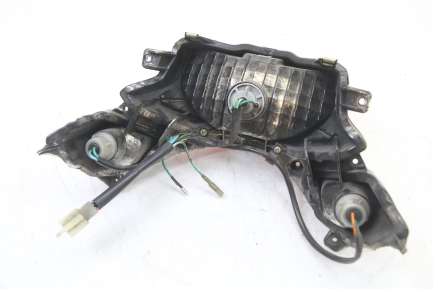 photo de LAMPA TYLNA SYM ORBIT III 3 4T 50 (2018 - 2021) - Punkty mocowania