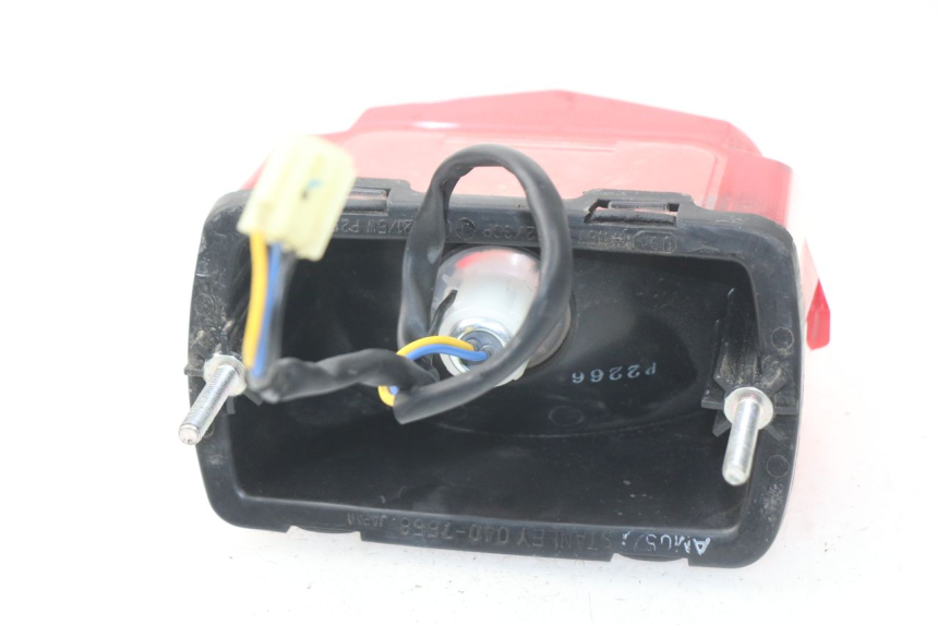 photo de LAMPA TYLNA YAMAHA TDM ABS 900 (2002 - 2014) - Zbliżenie techniczne