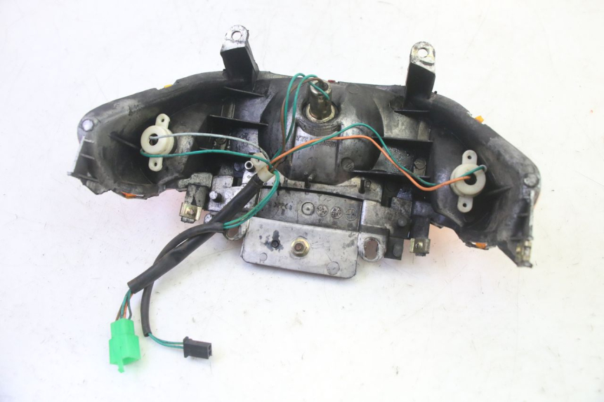 photo de LAMPA TYLNA SUKIDA TOP 1 50 (2003 - 2010) - Punkty mocowania