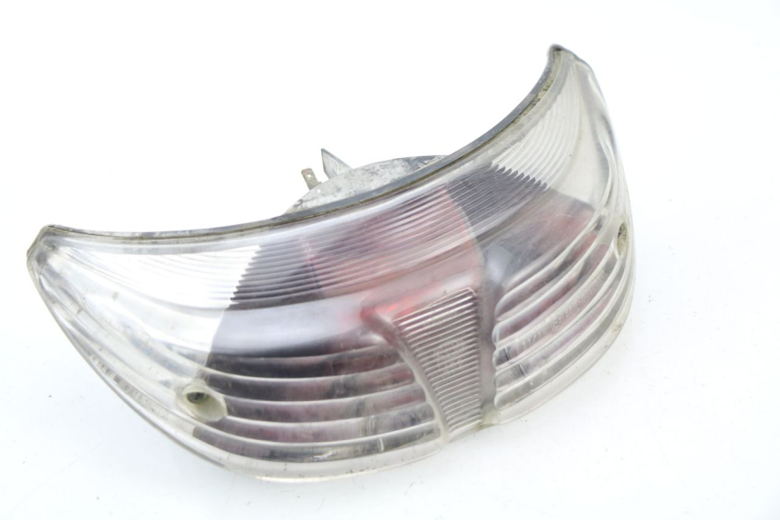 photo de LAMPA TYLNA PEUGEOT TREKKER TKR 50 (2005 - 2014) - Zbliżenie techniczne