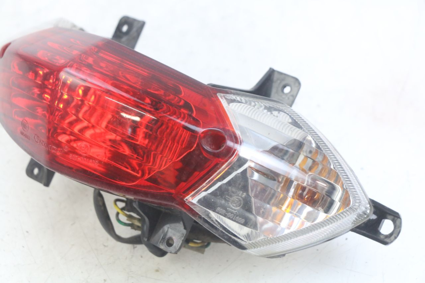 photo de LAMPA TYLNA PEUGEOT TWEET 4T 50 (2010 - 2014) - Zbliżenie techniczne