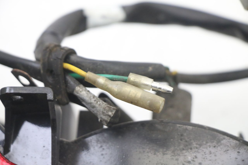 photo de LAMPA TYLNA PEUGEOT TWEET 4T 50 (2018 - 2022) - Punkty mocowania