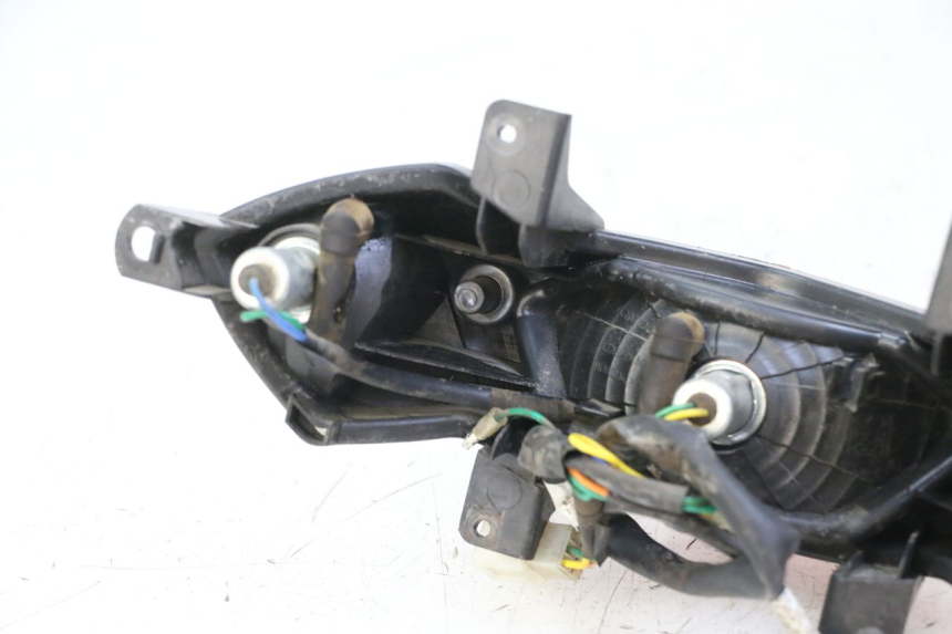 photo de LAMPA TYLNA PEUGEOT TWEET 4T 50 (2014 - 2019) - Zbliżenie techniczne