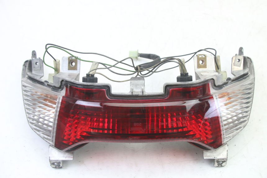 photo de LAMPA TYLNA SUZUKI UH BURGMAN 125 (2002 - 2006) - Zoom stanu zużycia