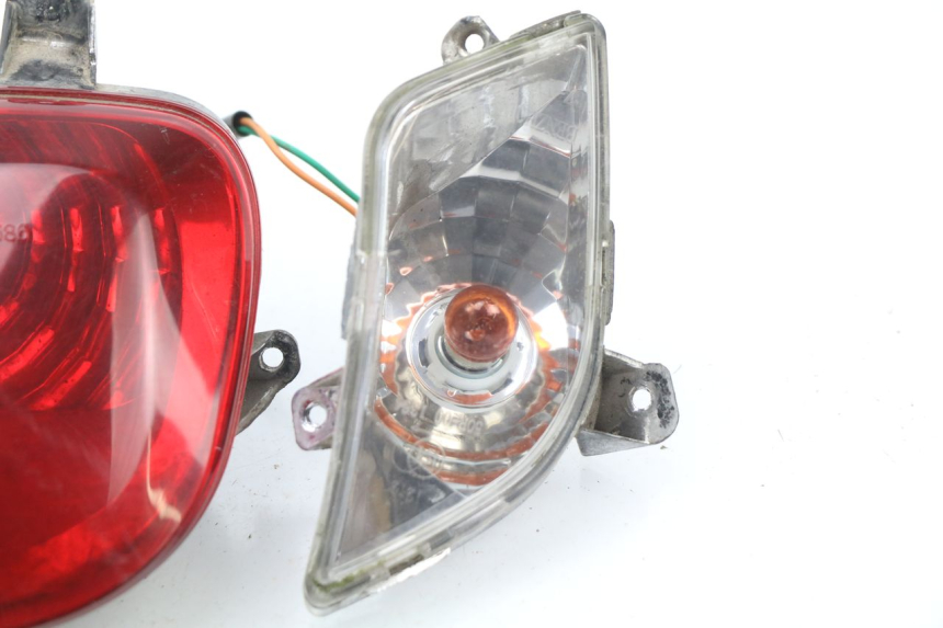 photo de LAMPA TYLNA RAZZO VENICE 50 (2009 - 2014) - Oznaczenia i referencje