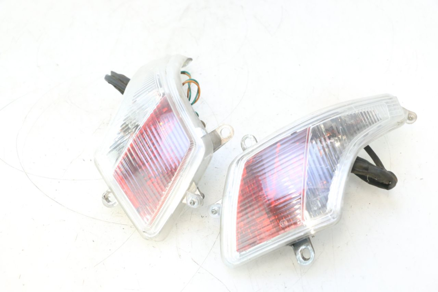 photo de LAMPA TYLNA PEUGEOT VIVACITY NEW 2T 50 (2008 - 2017) - Widok główny