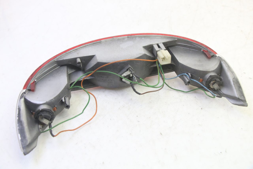 photo de LAMPA TYLNA PEUGEOT VIVACITY 100 (1999 - 2008) - Punkty mocowania