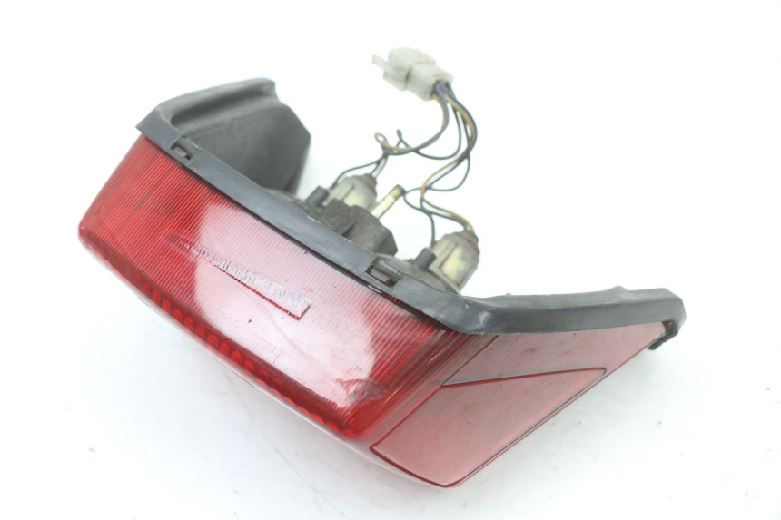 photo de LAMPA TYLNA YAMAHA XJ F 900 (1983 - 1994) - Inny kąt widzenia