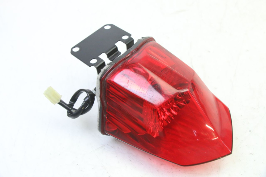photo de LAMPA TYLNA YAMAHA XJ6 ABS 600 (2008 - 2016) - Widok główny