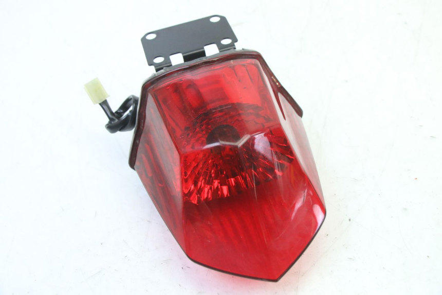 photo de LAMPA TYLNA YAMAHA XJ6 ABS 600 (2008 - 2016) - Zoom stanu zużycia