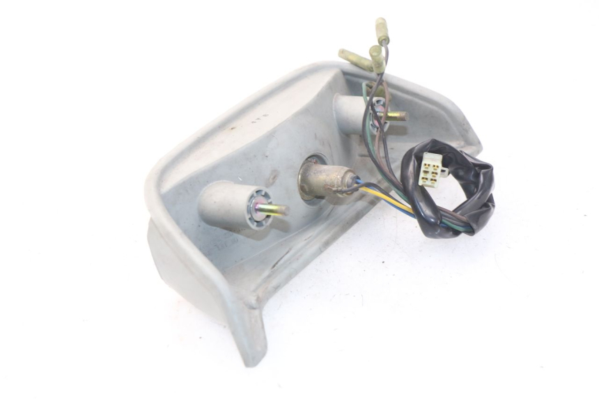 photo de LAMPA TYLNA YAMAHA XJ600 XJ DIVERSION 600 (1992 - 1997) - Inny kąt widzenia