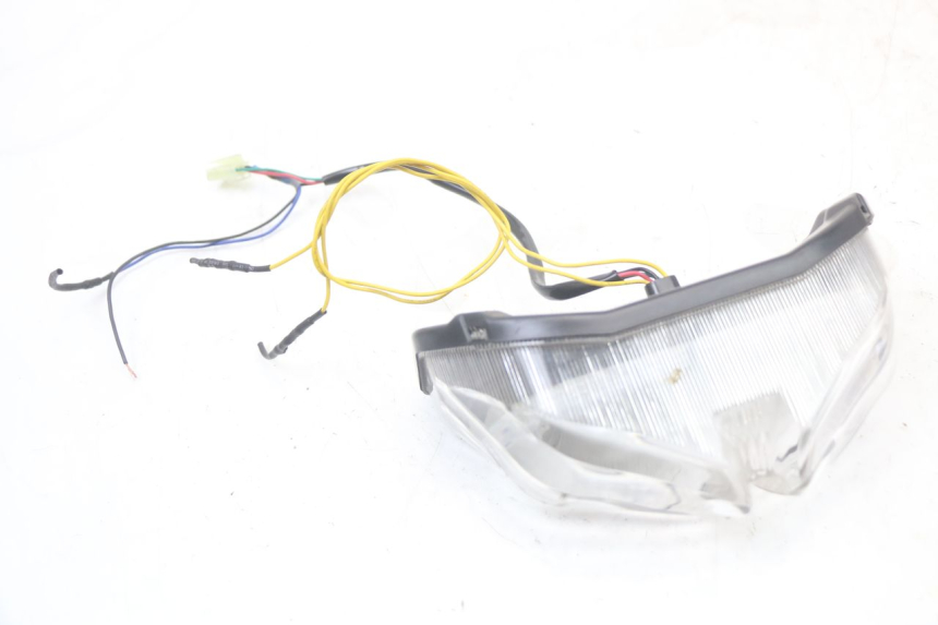 photo de LAMPA TYLNA YAMAHA FZ1 FAZER 1000 (2007 - 2009) - Zbliżenie techniczne