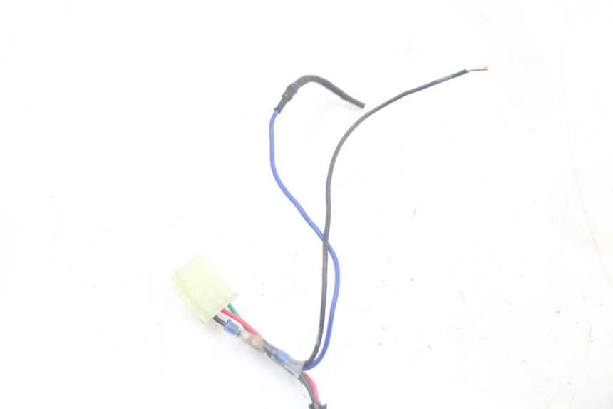 photo de LAMPA TYLNA YAMAHA FZ1 FAZER 1000 (2007 - 2009) - Część sprawdzona