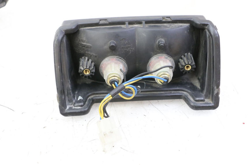 photo de LAMPA TYLNA YAMAHA FZS FAZER 600 (2001 - 2003) - Szczegół części