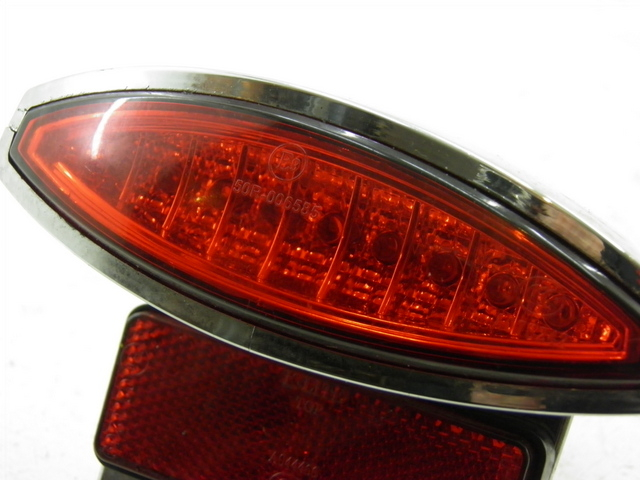 photo de LAMPA TYLNA YAMASAKI YM50QT-N3 RETRO 50 (2012 - 2014) - Część sprawdzona