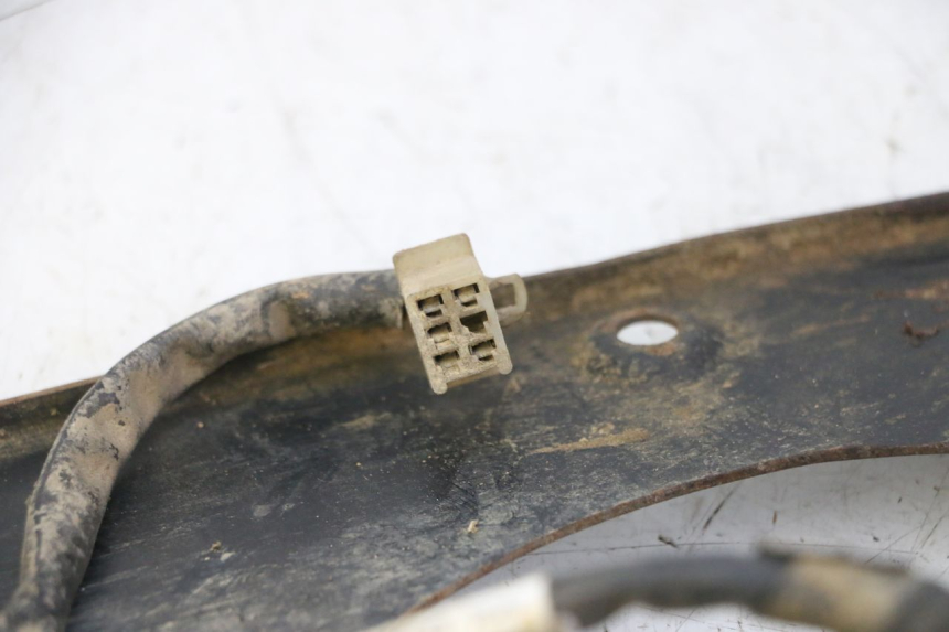 photo de LAMPA TYLNA YAMAHA YFM GRIZZLY 550 (2008 - 2015) - Inny kąt widzenia