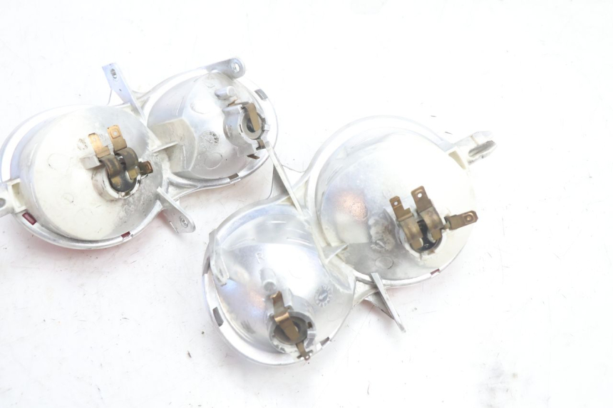 photo de LAMPA TYLNA YAMAHA YP MAJESTY 125 (2007 - 2010) - Zoom stanu zużycia