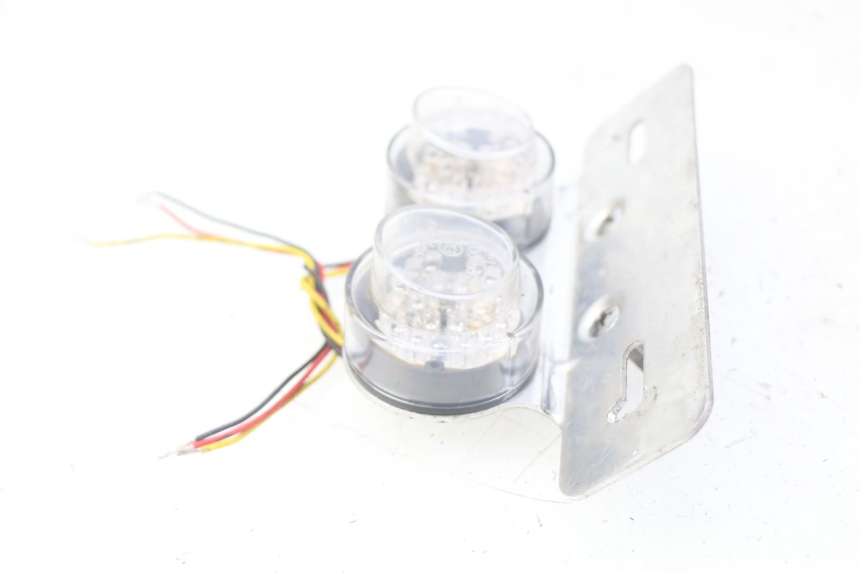 photo de LAMPA TYLNA KAWASAKI ZEPHYR 1100 ( - 1995) - Szczegół części