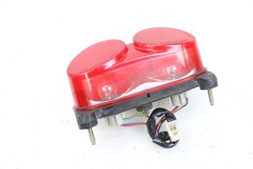 photo de LAMPA TYLNA KAWASAKI ZR 7 750 (1999 - 2004) - Inny kąt widzenia