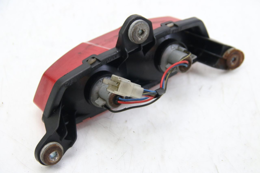 photo de LAMPA TYLNA KAWASAKI ZX-6R ZX6R 600 (1995 - 1997) - Zbliżenie techniczne