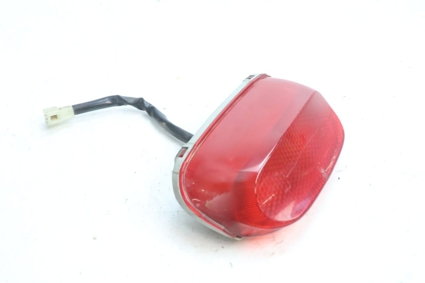 photo de LAMPA TYLNA KAWASAKI ZZR 600 (1995 - 2004) - Zoom stanu zużycia