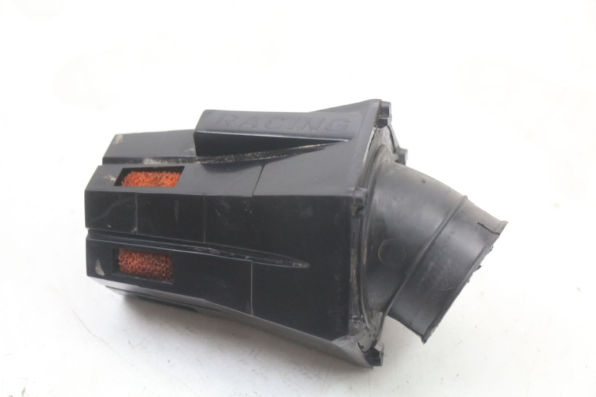 photo de FILTR POWIETRZA PEUGEOT KISBEE 2T 50 (2010 - 2017) - Inny kąt widzenia