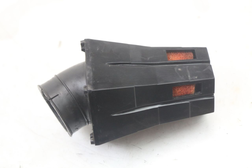 photo de FILTR POWIETRZA PEUGEOT KISBEE 2T 50 (2010 - 2017) - Zbliżenie techniczne