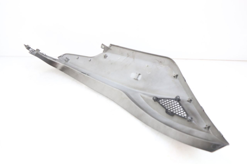 photo de PRAWY TYLNY BOK KYMCO AGILITY 16+ 4T 50 (2018 - 2023) - Zdjęcie dodatkowe