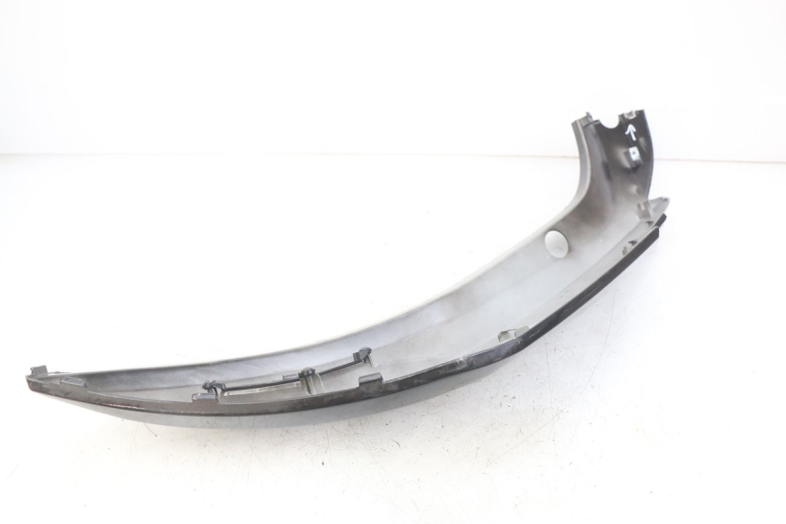 photo de PRAWY TYLNY BOK KYMCO AGILITY 16+ 4T 50 (2018 - 2023) - Stan powierzchni