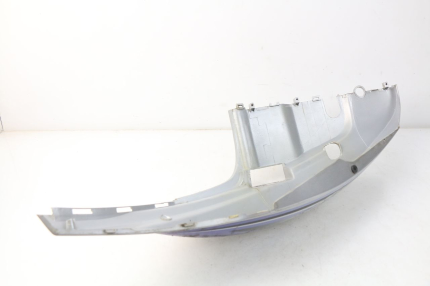 photo de PRAWY TYLNY BOK KYMCO AGILITY 4T 50 (2005 - 2018) - Inny kąt widzenia