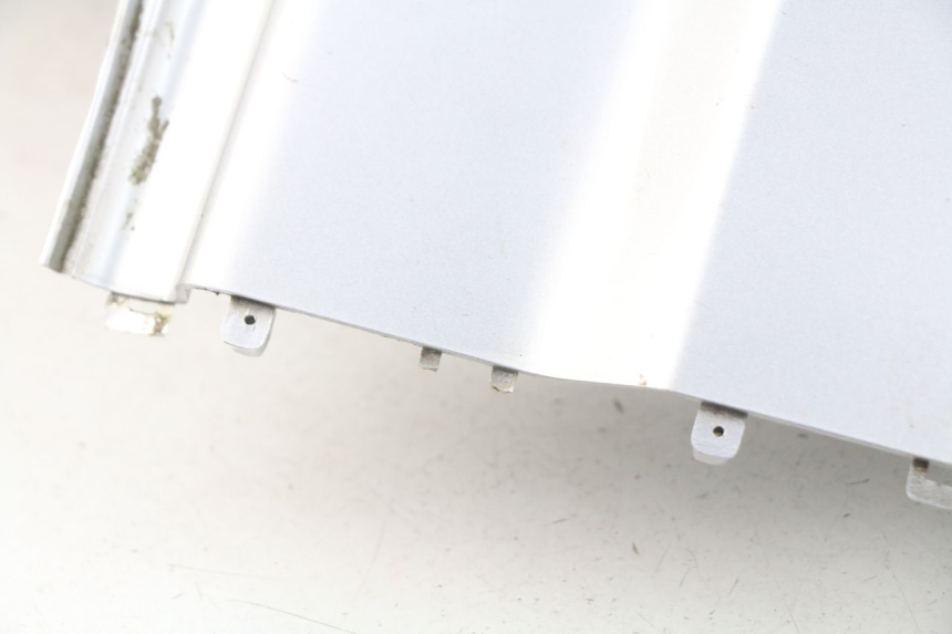 photo de PRAWY TYLNY BOK KYMCO AGILITY 4T 50 (2005 - 2018) - Część sprawdzona