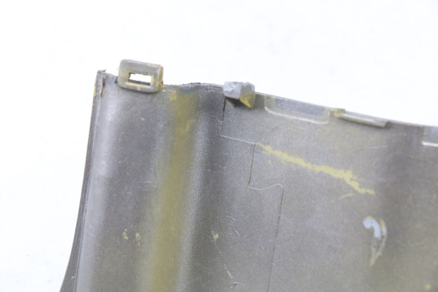 photo de PRAWY TYLNY BOK KYMCO AGILITY 4T 50 (2005 - 2018) - Inny kąt widzenia