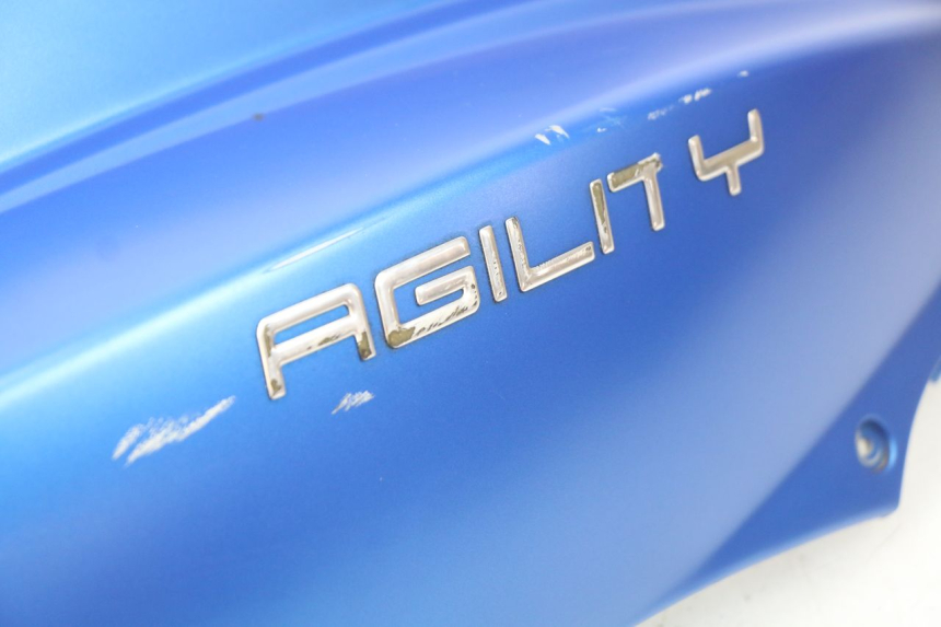 photo de PRAWY TYLNY BOK KYMCO AGILITY 4T 50 (2018 - 2022) - Oznaczenia i referencje