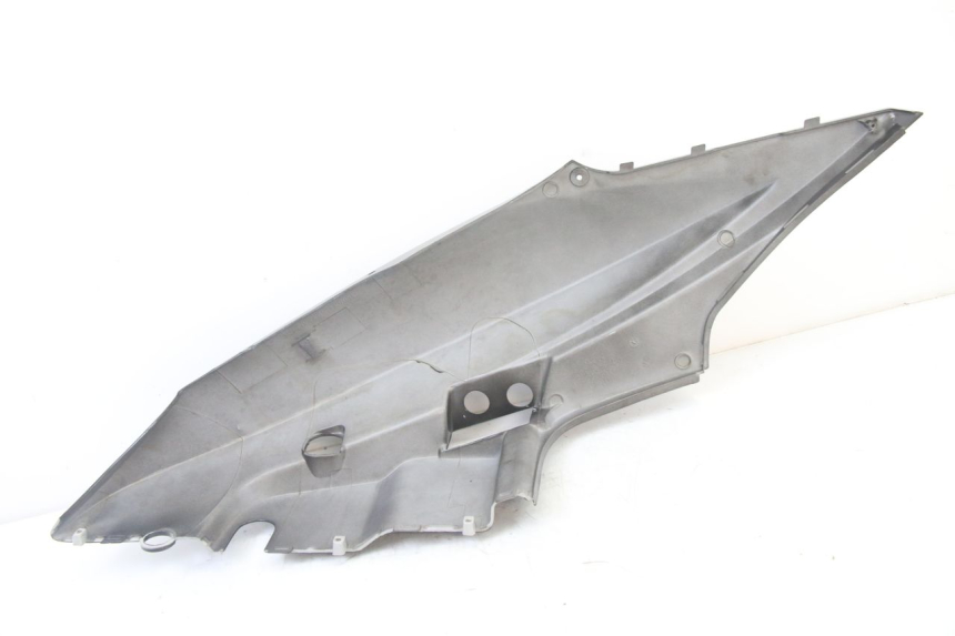 photo de PRAWY TYLNY BOK KYMCO AGILITY 4T 50 (2005 - 2018) - Część sprawdzona