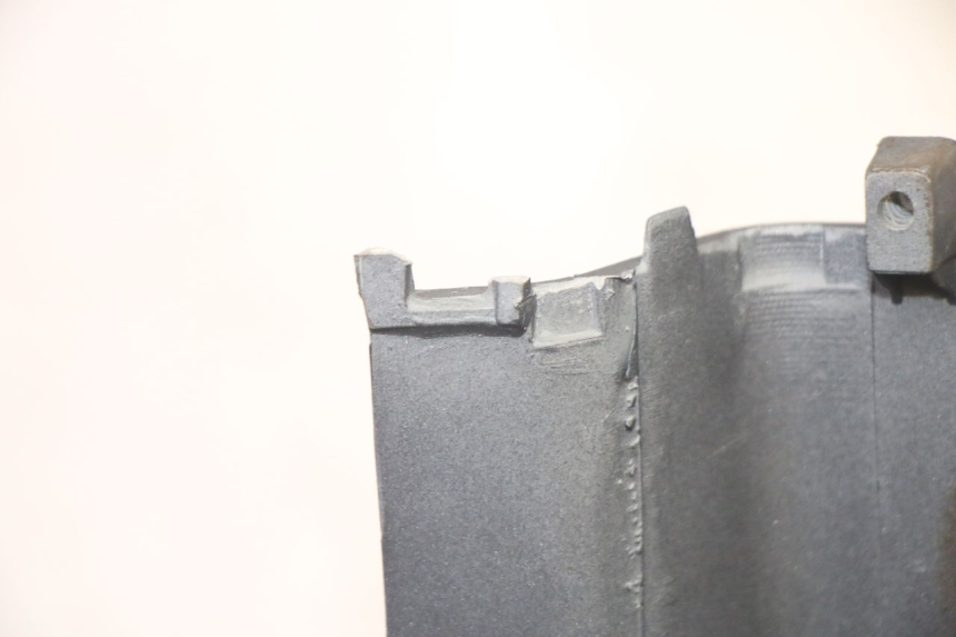 photo de PRAWY TYLNY BOK KYMCO AGILITY 4T 50 (2018 - 2022) - Widok produktu