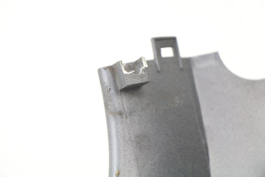 photo de PRAWY TYLNY BOK KYMCO AGILITY CITY 2T 50 (2008 - 2016) - Inny kąt widzenia