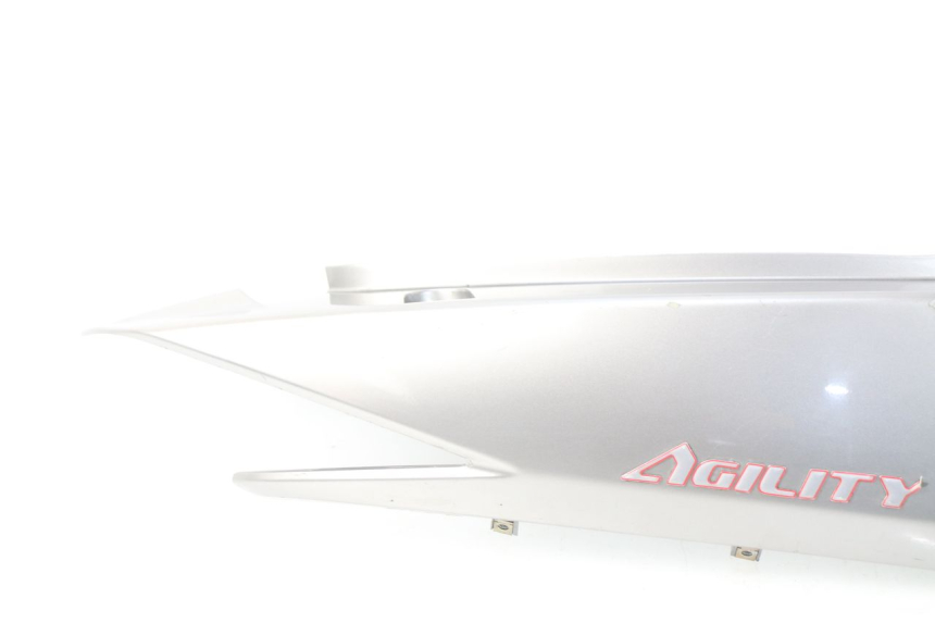 photo de PRAWY TYLNY BOK KYMCO AGILITY CITY 4T 50 (2008 - 2016) - Punkty mocowania