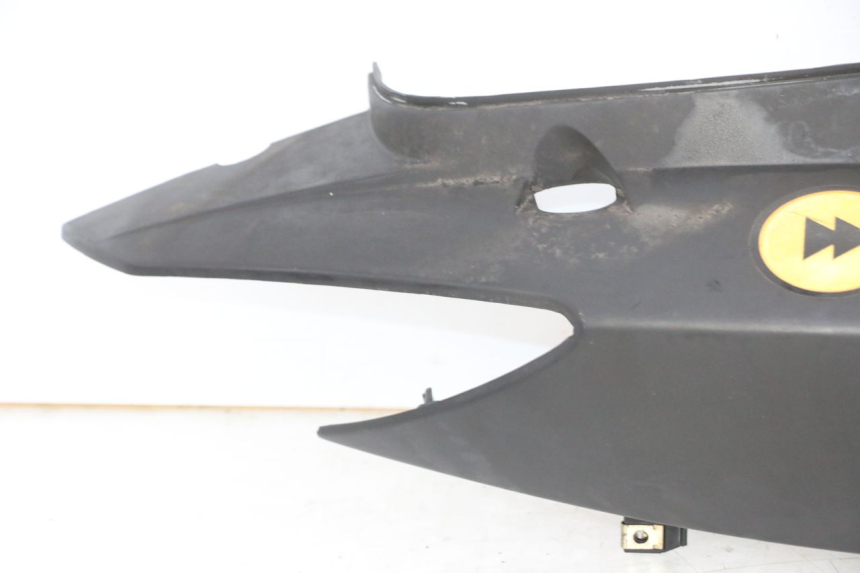 photo de PRAWY TYLNY BOK KYMCO AGILITY NAKED RENOUVO 2T 50 (2011 - 2018) - Zbliżenie komponentów