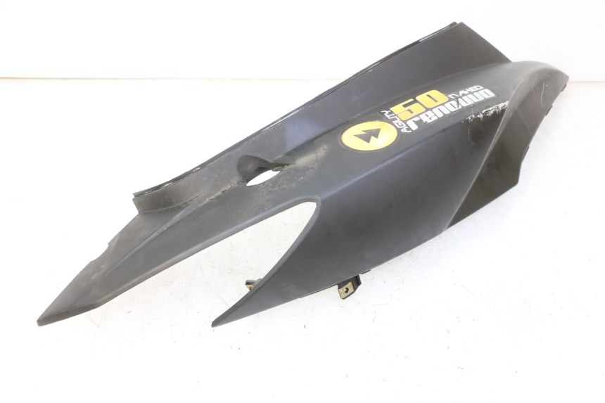 photo de PRAWY TYLNY BOK KYMCO AGILITY NAKED RENOUVO 2T 50 (2011 - 2018) - Zbliżenie techniczne