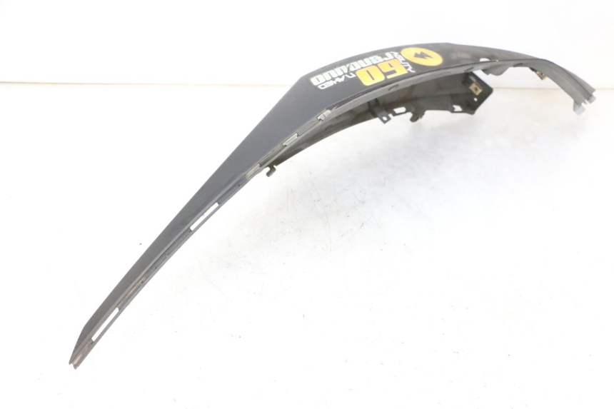 photo de PRAWY TYLNY BOK KYMCO AGILITY NAKED RENOUVO 2T 50 (2011 - 2018) - Stan powierzchni