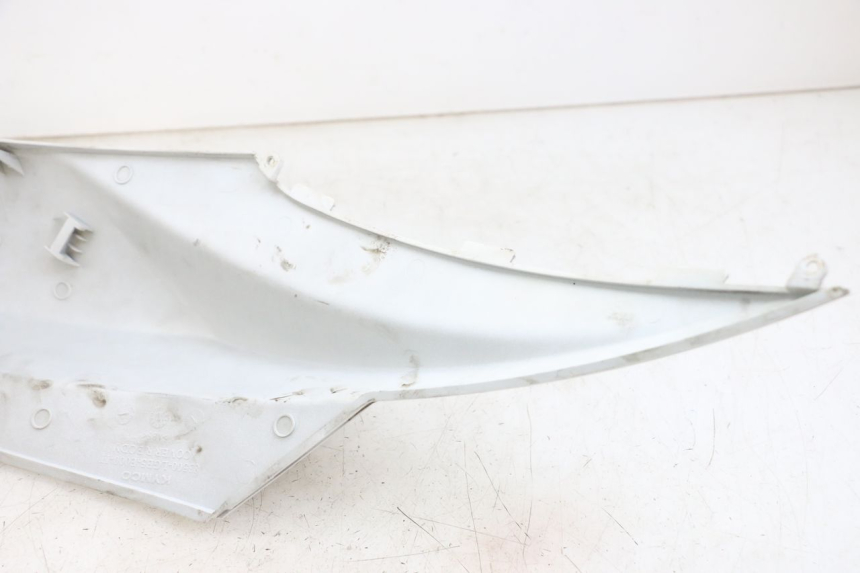 photo de PRAWY TYLNY BOK KYMCO AGILITY RS 4T 50 (2009 - 2013) - Widok ogólny