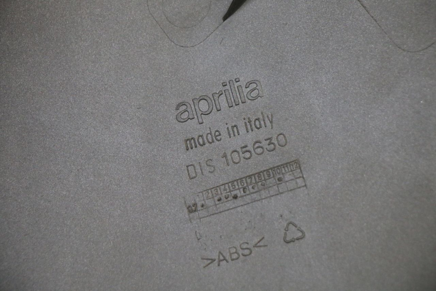 photo de PRAWY TYLNY BOK APRILIA ATLANTIC 125 (2003 - 2009) - Część sprawdzona